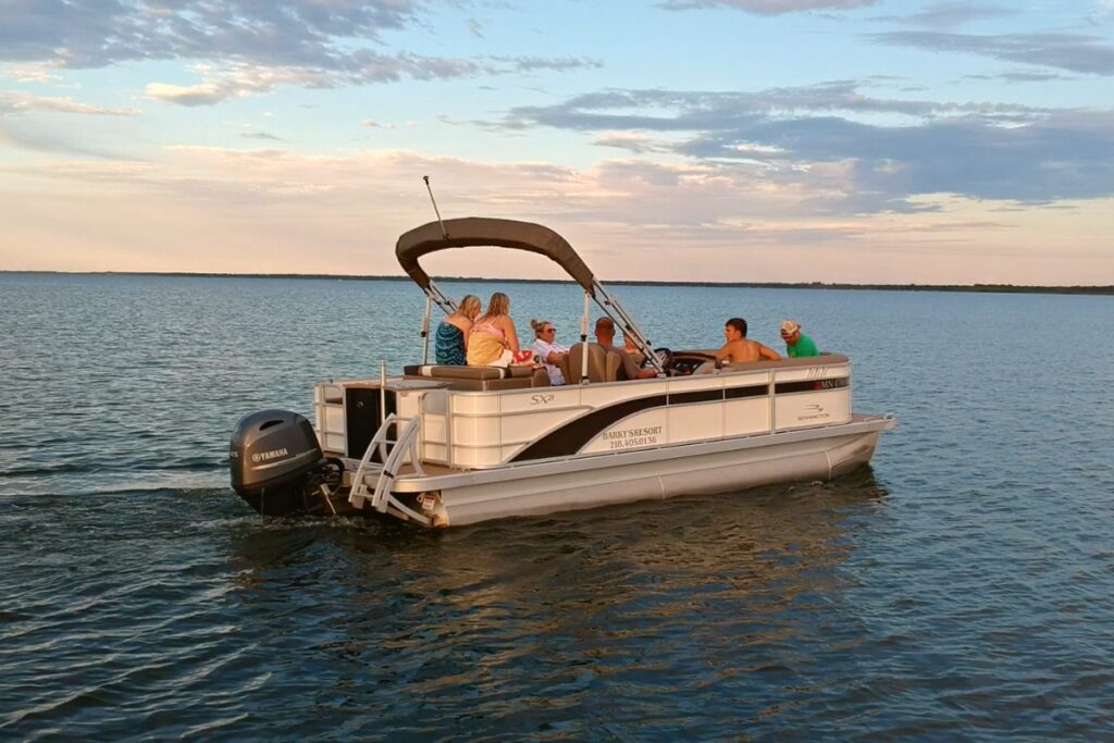 Here is a list of 15 resorts with pontoon rentals