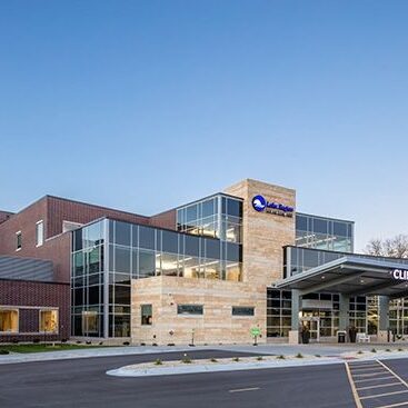 front of clinic services of Lake Region Healthcare